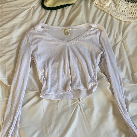 Tops - white long sleeve crop top